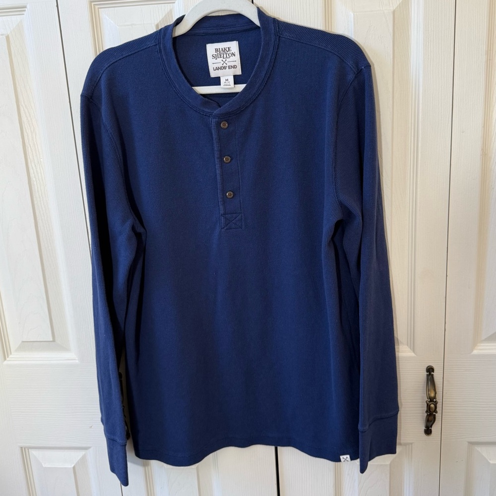 Blake Shelton x Lands End Navy Thermal Waffle Knit Henley Top Men’s size Medium